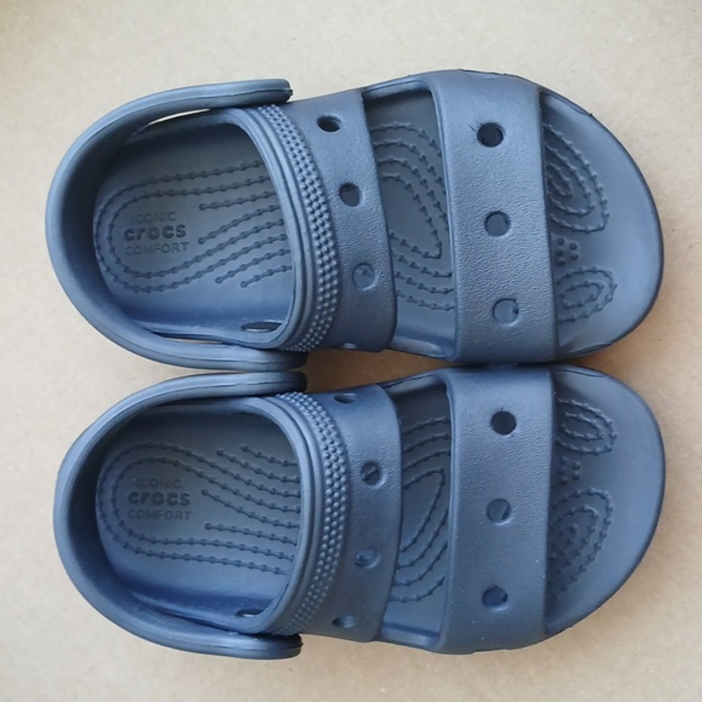 CROCS Toddler Unisex Sandals Sz 8